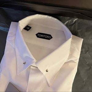 TOM FORD White Slim-Fit Pinned-Collar Cotton-Poplin Shirt. 16.5 neck
42 chest